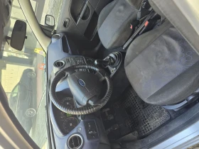 Ford Fiesta 1.2 Газ, снимка 10
