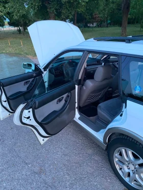 Subaru Outback, снимка 17