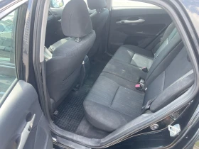 Toyota Auris 1.6i   4      | Mobile.bg    9