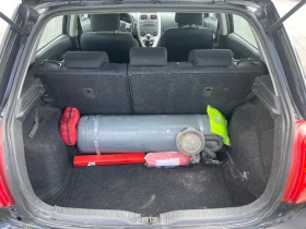 Toyota Auris 1.6i   4      | Mobile.bg    13