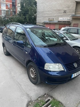 VW Sharan 