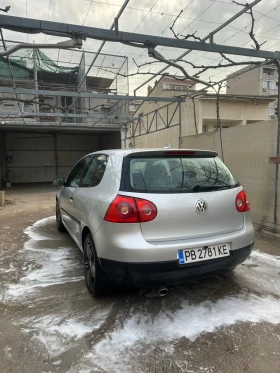 VW Golf 1, 4 бензин - 1800 € / 3520.49 лв. - 27414212 5