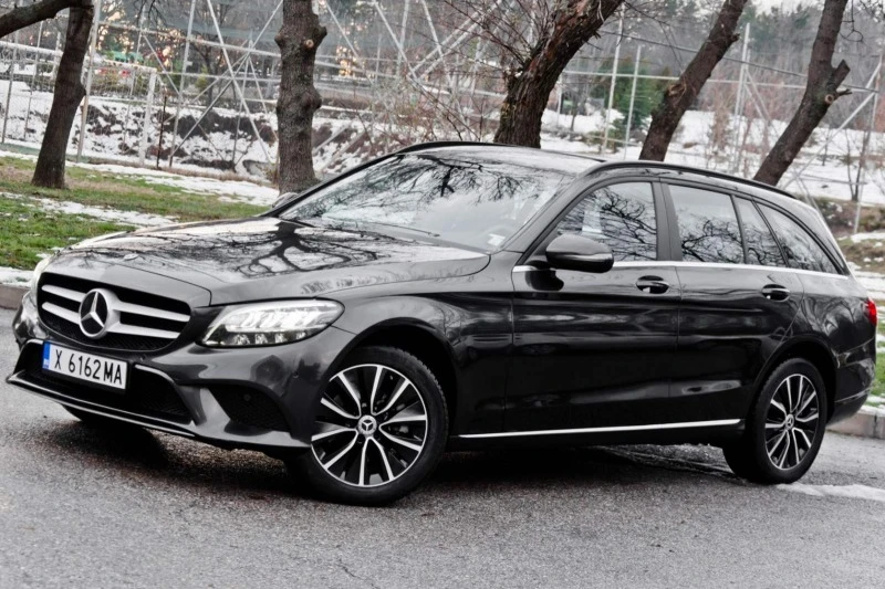 Mercedes-Benz C 220 4X4, 9G-Tronik, снимка 3 - Автомобили и джипове - 47034202