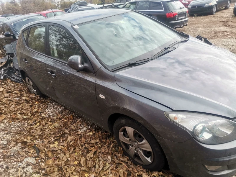 Hyundai I30 1.4 G4FA 77.2kw 105кс, снимка 2 - Автомобили и джипове - 48308483