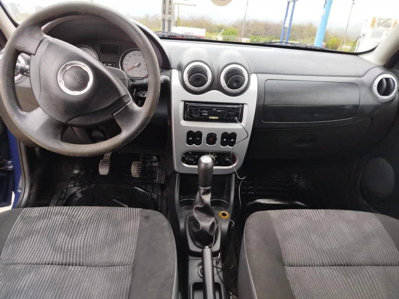 Dacia Sandero, снимка 6 - Автомобили и джипове - 48619095