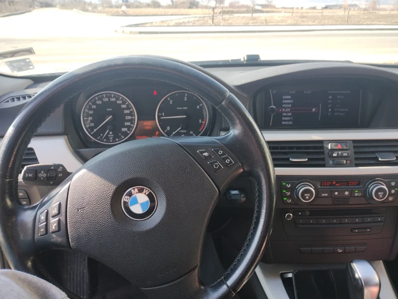 BMW 320, снимка 6 - Автомобили и джипове - 49291134