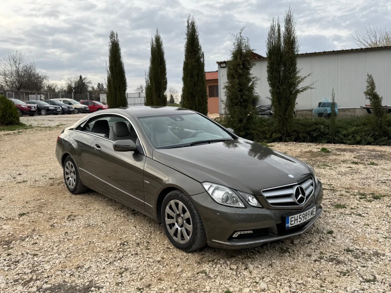 Mercedes-Benz E 250, снимка 3 - Автомобили и джипове - 49608930