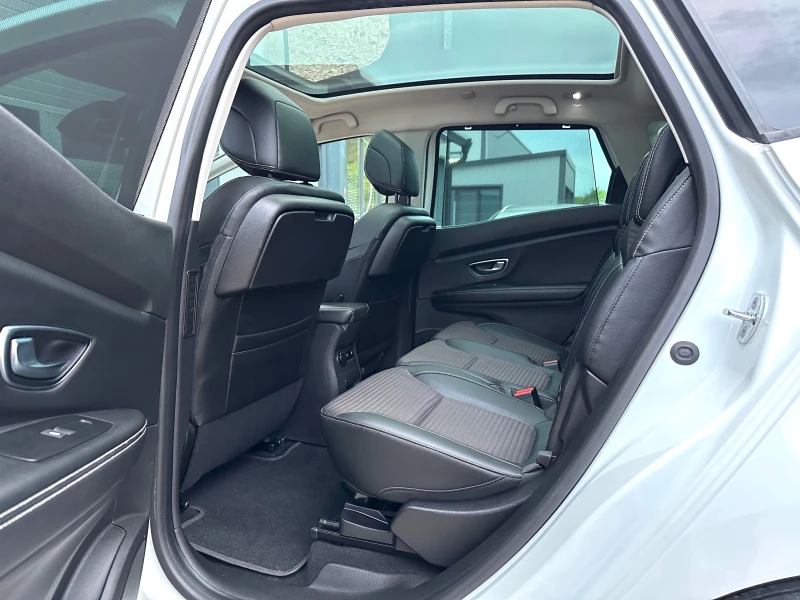 Renault Scenic АВТОМАТ ПАНОРАМА LED KEYLESS NAVI FULL, снимка 8 - Автомобили и джипове - 49995993