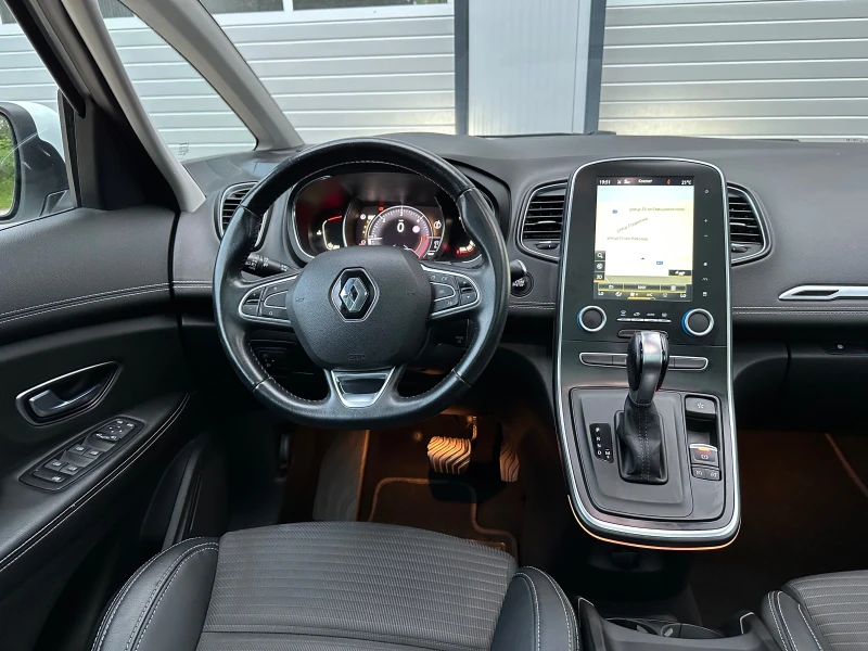Renault Scenic АВТОМАТ ПАНОРАМА LED KEYLESS NAVI FULL, снимка 11 - Автомобили и джипове - 49995993