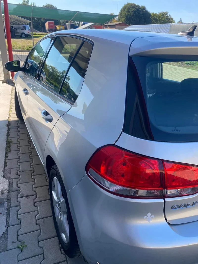 VW Golf 1.2 TSI, снимка 4 - Автомобили и джипове - 51790961