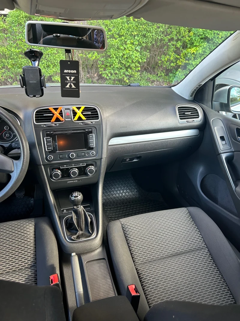 VW Golf 1.2 TSI, снимка 9 - Автомобили и джипове - 51790961