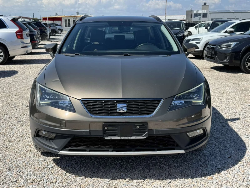 Seat Leon 2.0TDI X-PERIENCE 4DRIVE, снимка 2 - Автомобили и джипове - 50022141