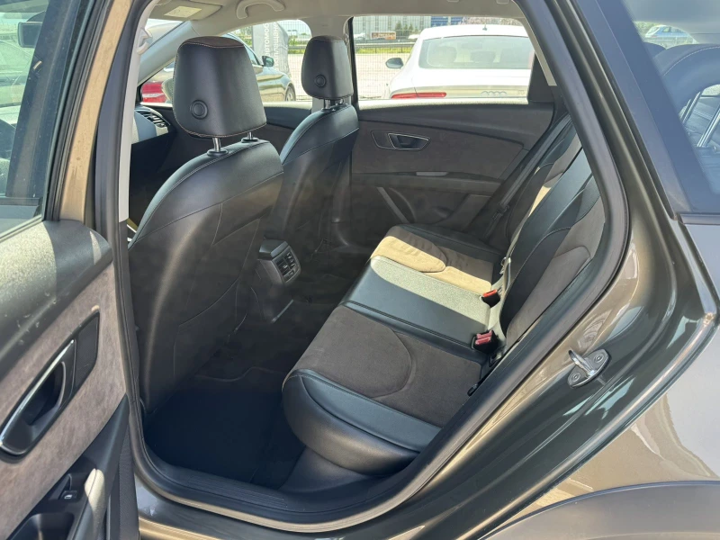 Seat Leon 2.0TDI X-PERIENCE 4DRIVE, снимка 8 - Автомобили и джипове - 50022141