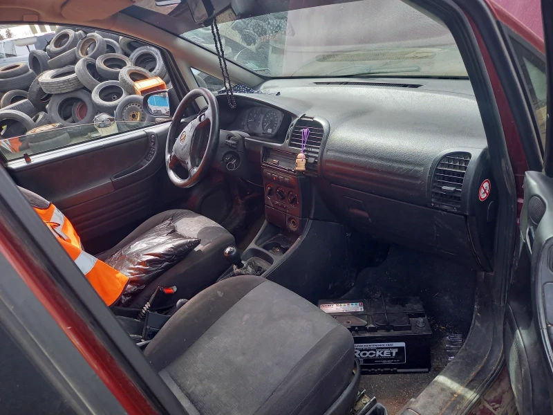 Opel Zafira 1.6 16V, снимка 4 - Автомобили и джипове - 52884754