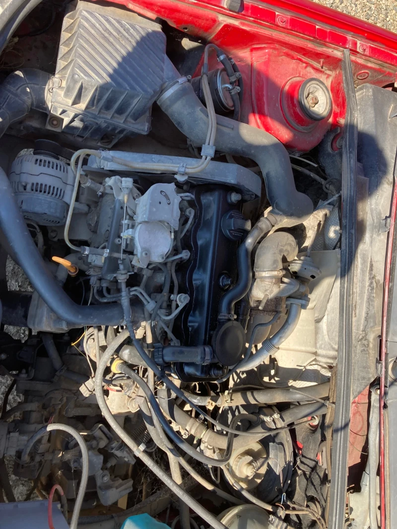 VW Passat 1.9 TD, снимка 6 - Автомобили и джипове - 50994514