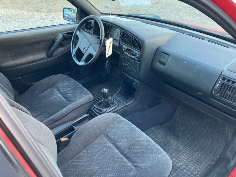 VW Passat 1.9 TD, снимка 7 - Автомобили и джипове - 50994514