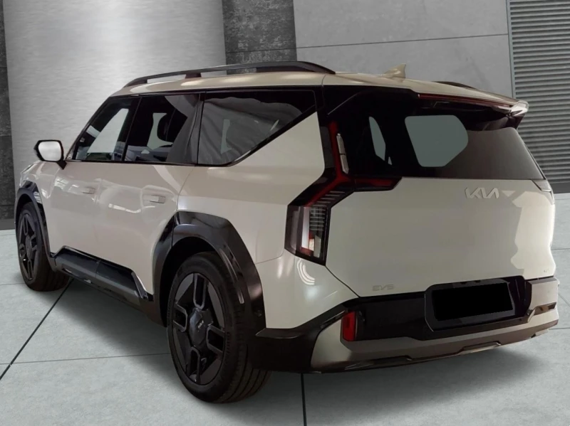 Kia EV9 GT-LINE AWD MATRIX PANO MERIDIAN HEAD UP 7-МЕСТА, снимка 4 - Автомобили и джипове - 51509106