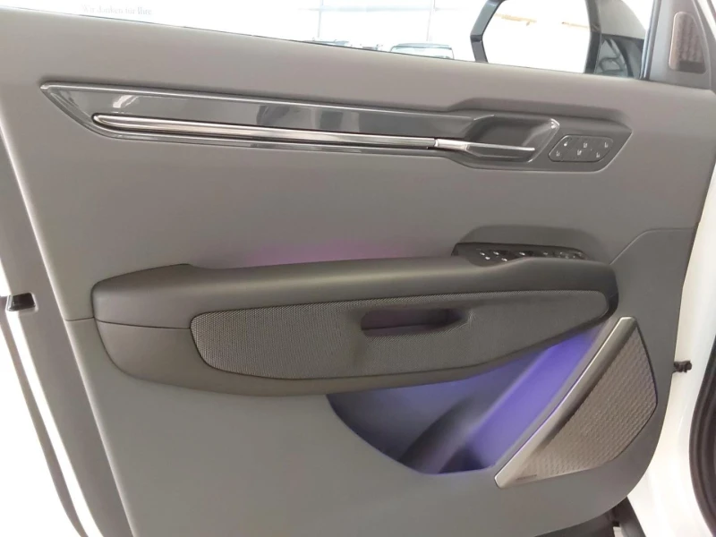 Kia EV9 GT-LINE AWD MATRIX PANO MERIDIAN HEAD UP 7-МЕСТА, снимка 6 - Автомобили и джипове - 51509106