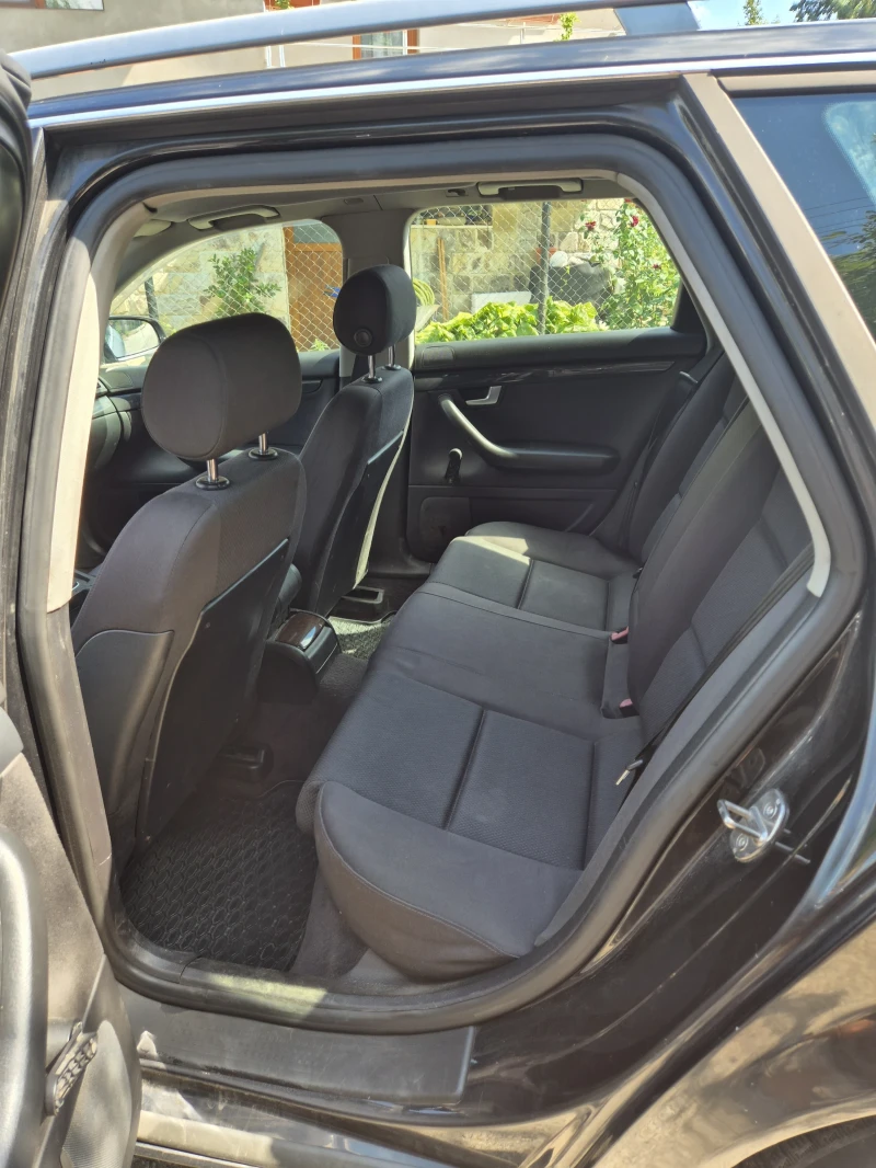 Audi A4, снимка 9 - Автомобили и джипове - 52793592