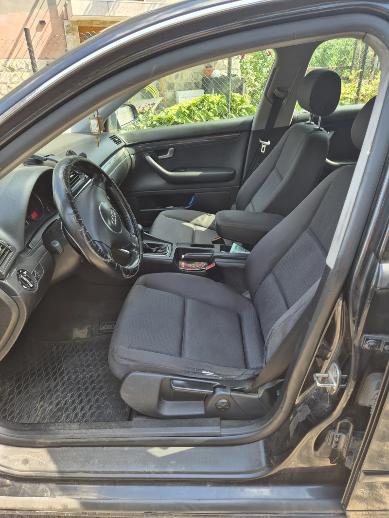 Audi A4, снимка 8 - Автомобили и джипове - 52793592