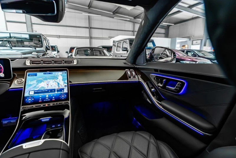 Mercedes-Benz S 680 MAYBACH/EXCLUSIV/EXECUTIVE/BURM/PANO/HEAD UP/360/, снимка 12 - Автомобили и джипове - 52447328