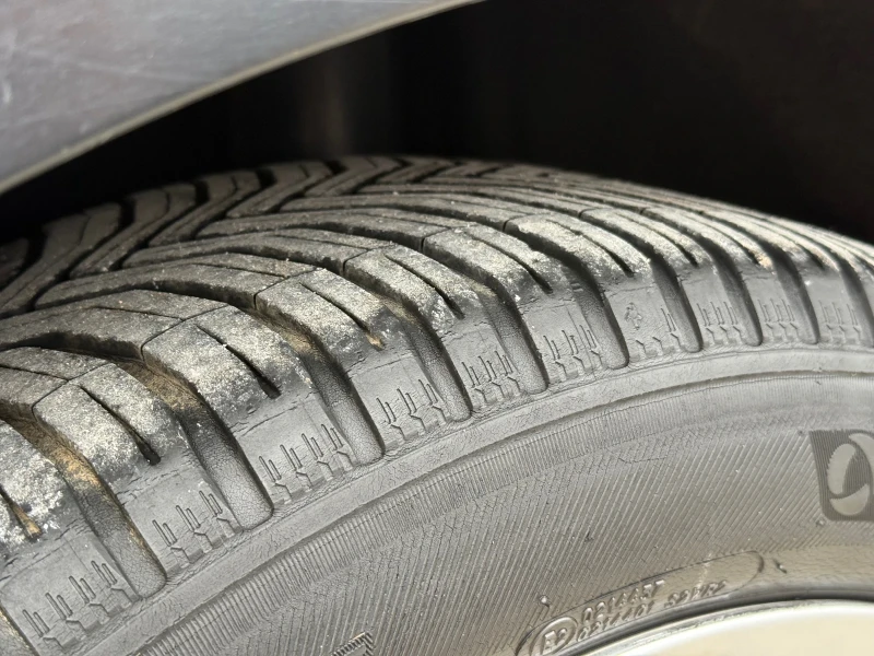 Audi A6 Allroad 3.0TDI* 2008г* Регистриран* Топ Състояние* Теглич*, снимка 15 - Автомобили и джипове - 53264261