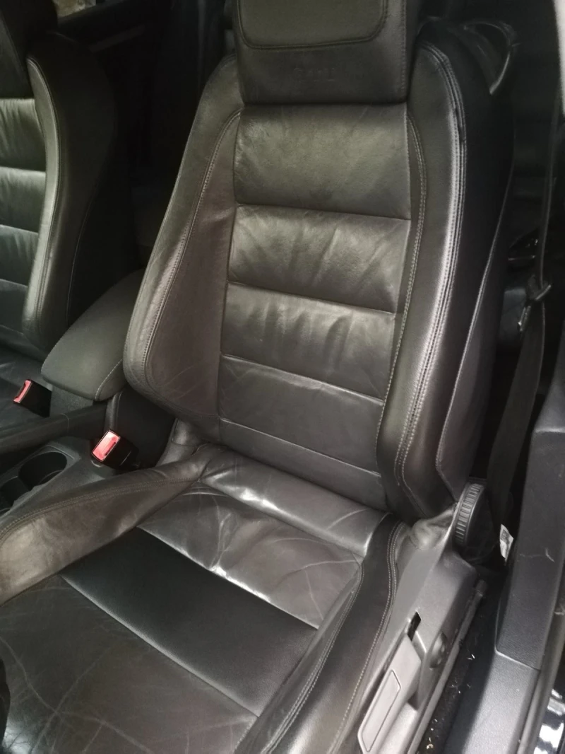 VW Golf Комби, снимка 5 - Автомобили и джипове - 53432571