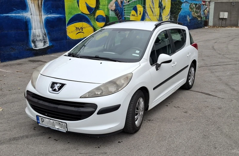 Peugeot 207, снимка 1 - Автомобили и джипове - 48145406