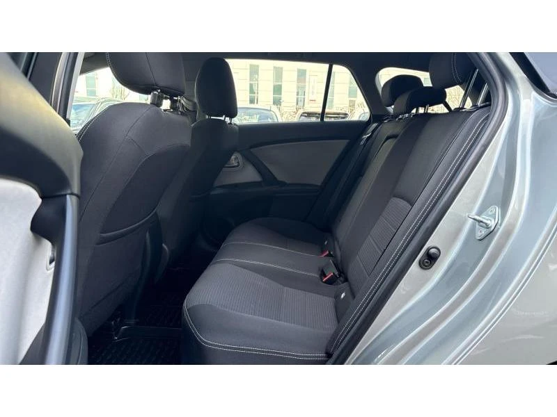 Toyota Avensis TS 1.8P EXECUTIVE, снимка 11 - Автомобили и джипове - 53615859