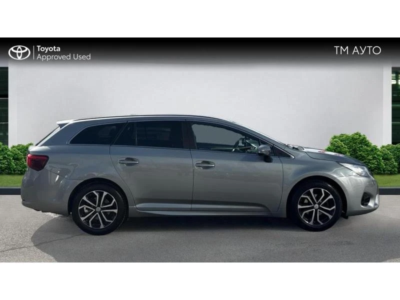 Toyota Avensis TS 1.8P EXECUTIVE, снимка 17 - Автомобили и джипове - 53615859