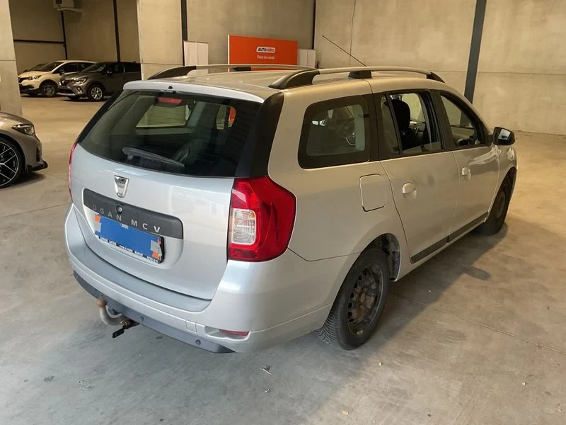 Dacia Logan MCV 1.5 dCi Laureate, снимка 2 - Автомобили и джипове - 55467689