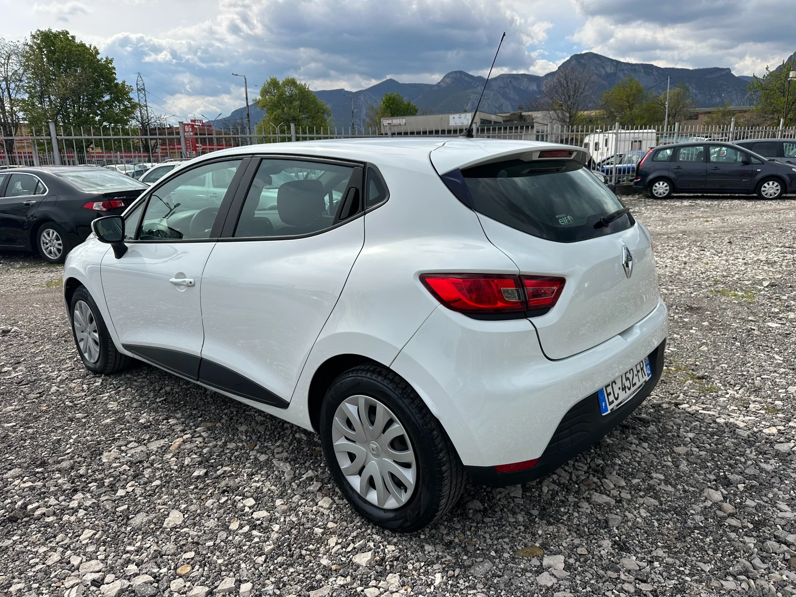 Renault Clio 1.5dci 90kc KLIMA NAVI - изображение 5