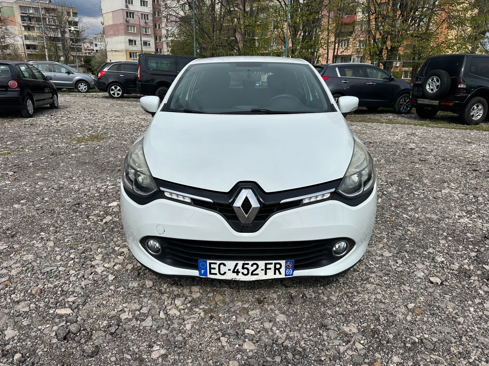 Renault Clio 1.5dci 90kc KLIMA NAVI - изображение 8