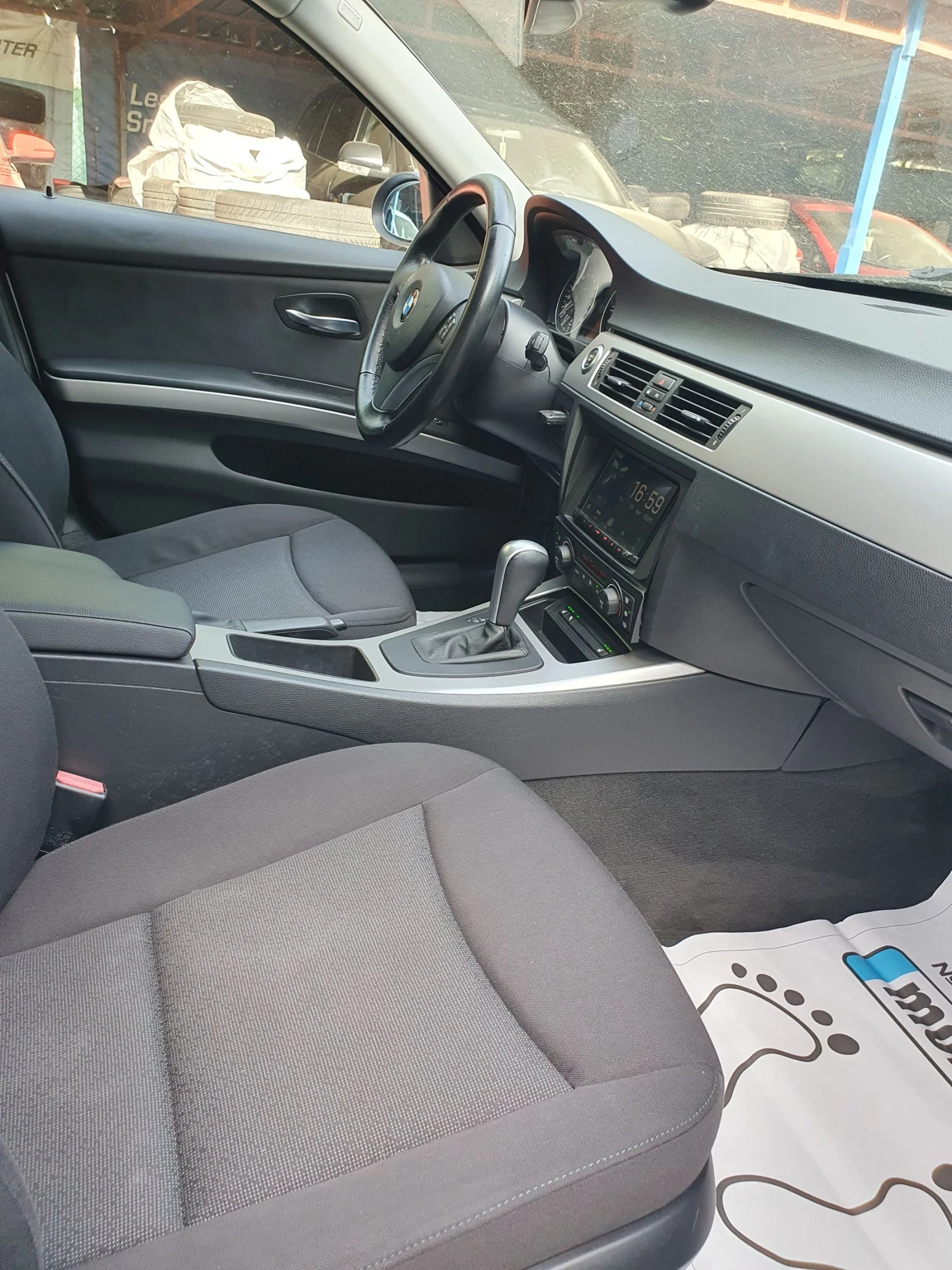BMW 320 2.0 D AUT NAVI PODGREV KSENON  163 ks - изображение 8