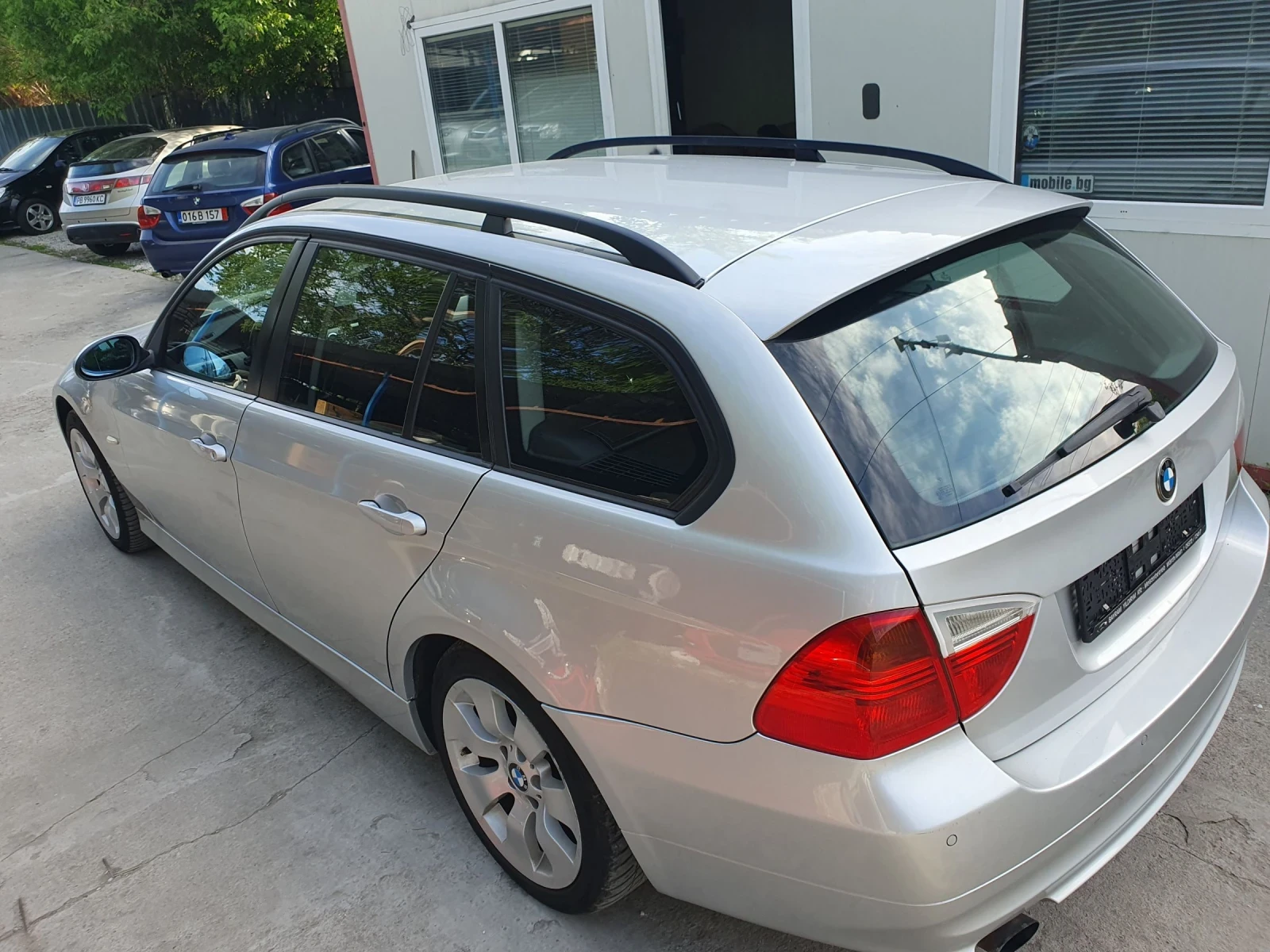 BMW 320 2.0 D AUT NAVI PODGREV KSENON  163 ks - изображение 4