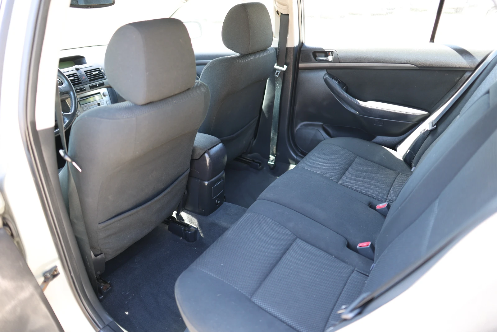 Toyota Avensis T25 - изображение 6