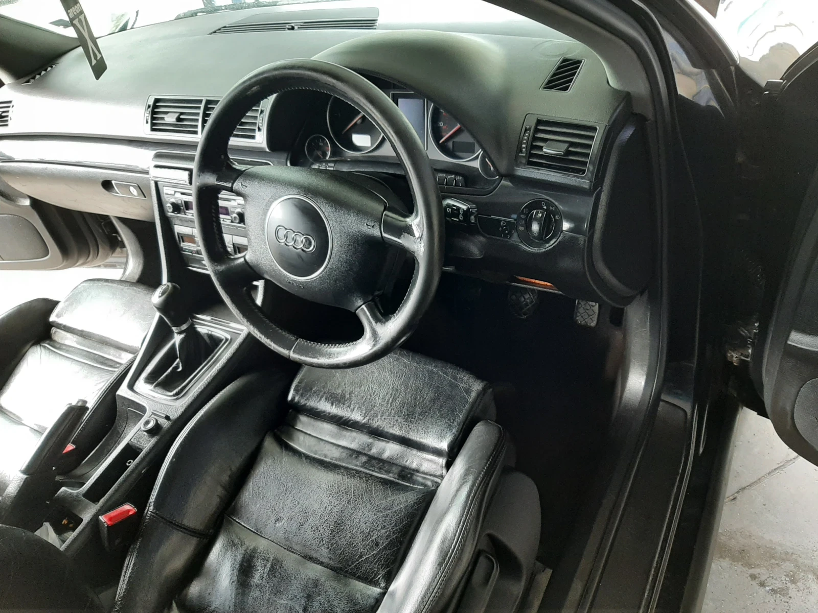 Audi A4 1.9 TDI - изображение 4
