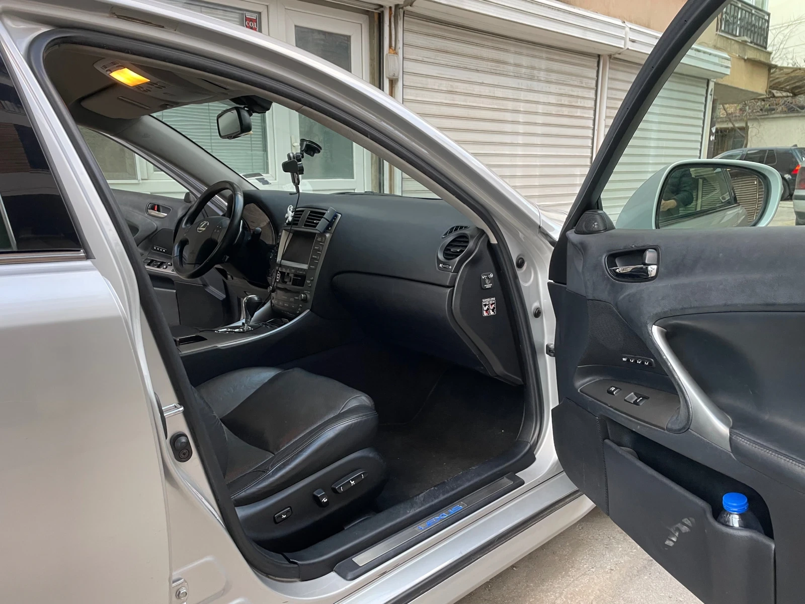 Lexus IS 250 | Mobile.bg � ����������� 12