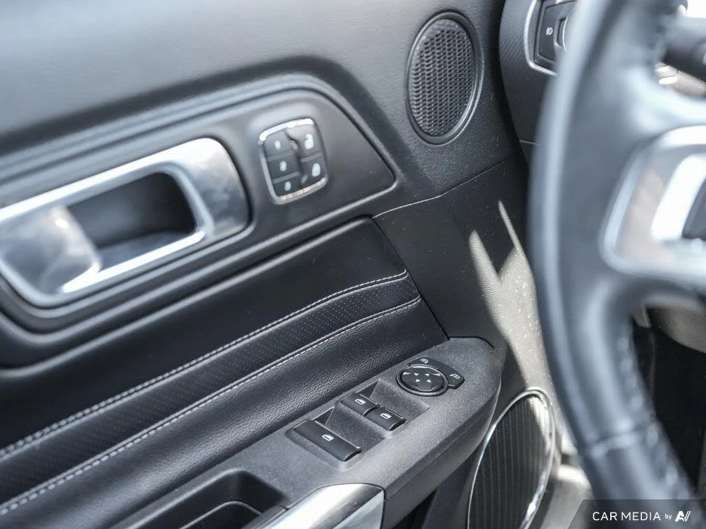 Ford Mustang GT* Premium* Convertible* АвтоКредит* (ЦЕНА ДО БГ) - изображение 9