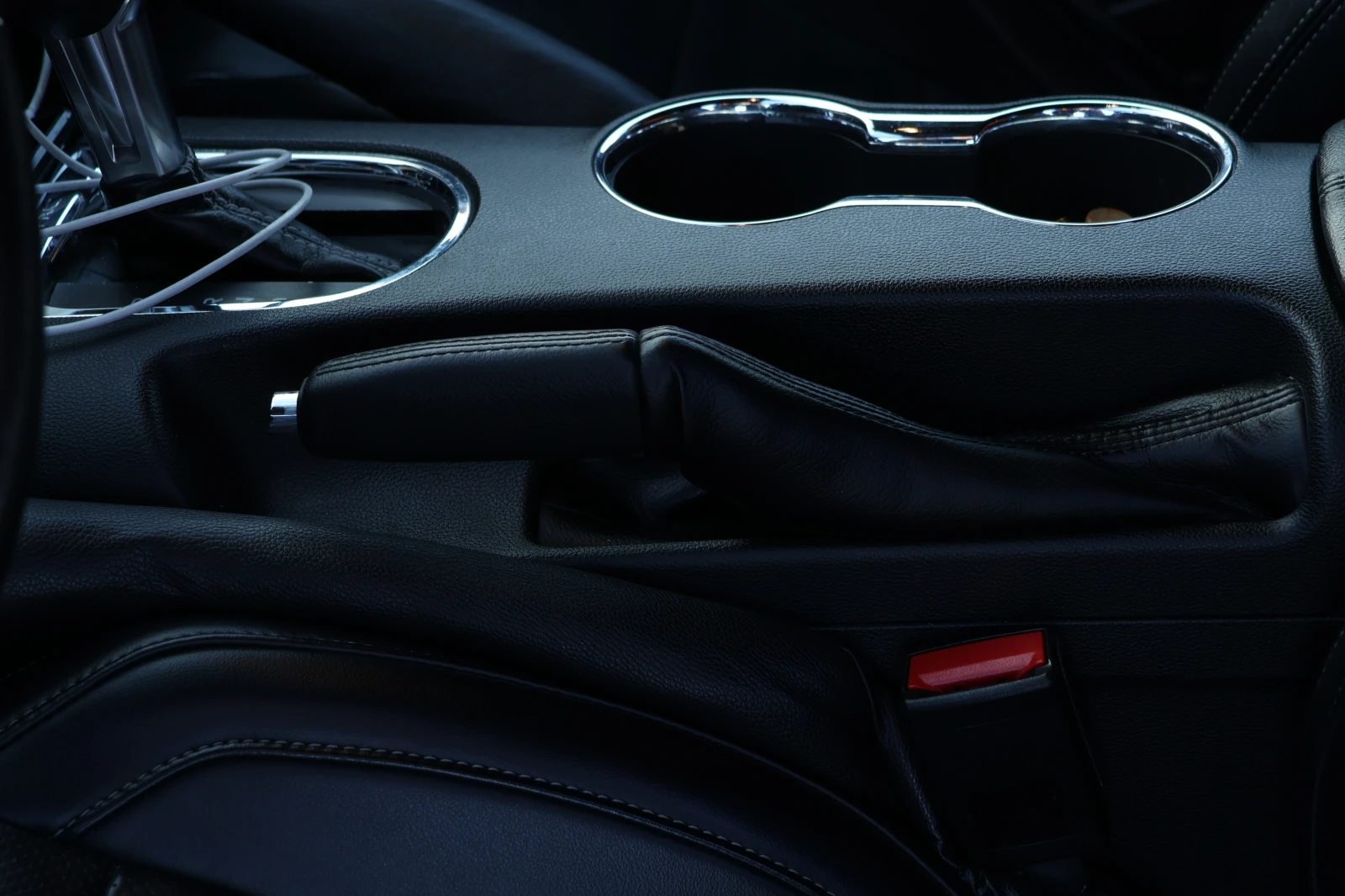 Ford Mustang Ecoboost Premium - изображение 6