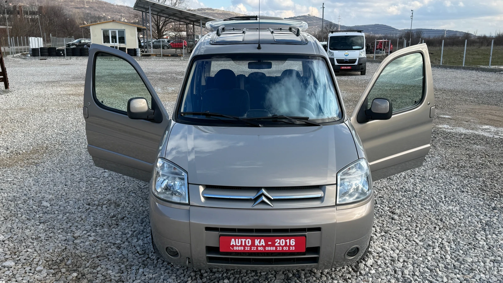 Citroen Berlingo 1.6HDI/90кс/Мultispace/НОВ ВНОС ОТ ИТАЛИЯ - изображение 9