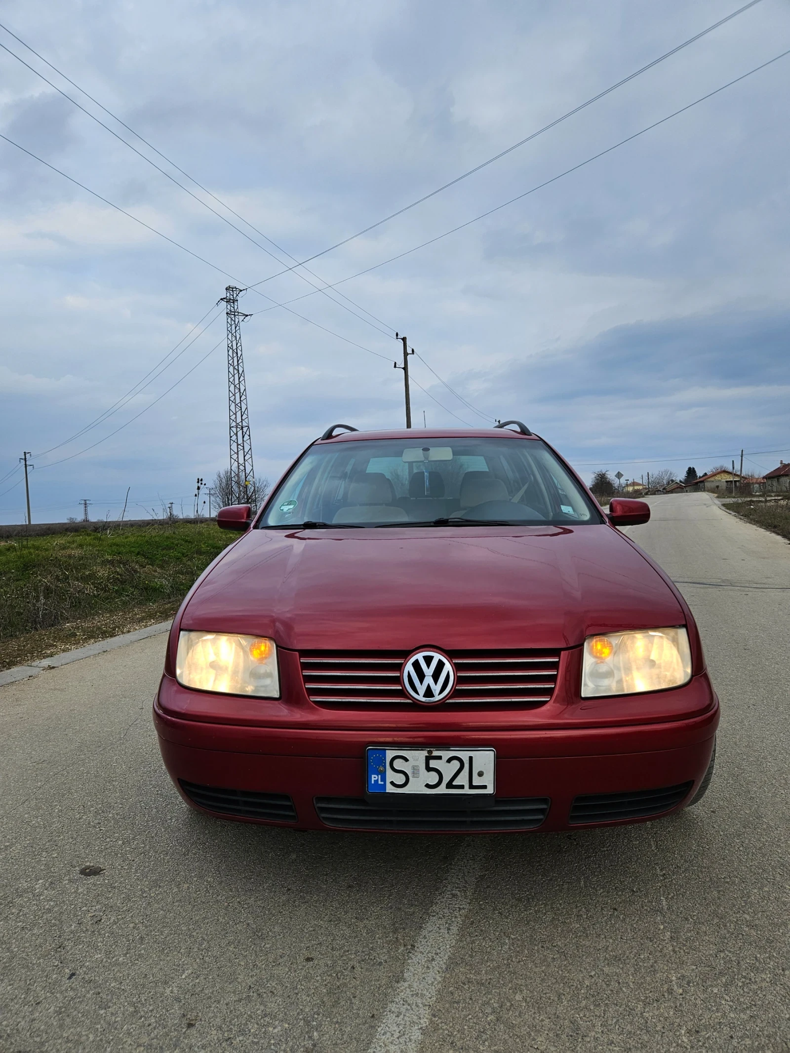 VW Jetta Комби, снимка 3 - Автомобили и джипове - 53864798
