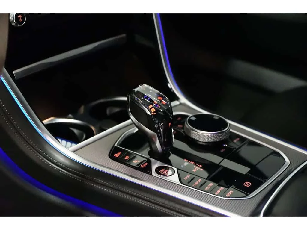 BMW 850 xDrive/Carbon/HK/ФИКСИРАНА ЦЕНА ДО БГ, снимка 12 - Автомобили и джипове - 54138056