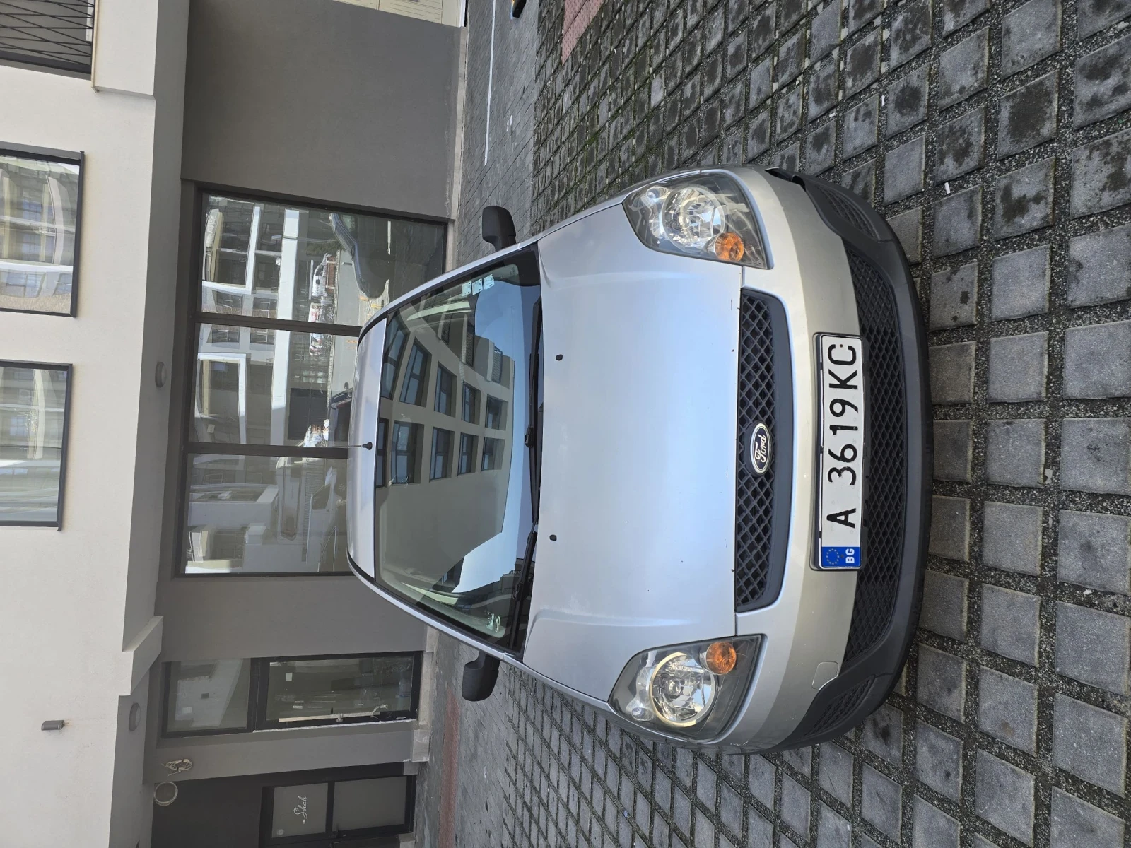 Ford Fiesta 1.2 Газ, снимка 2 - Автомобили и джипове - 54479055