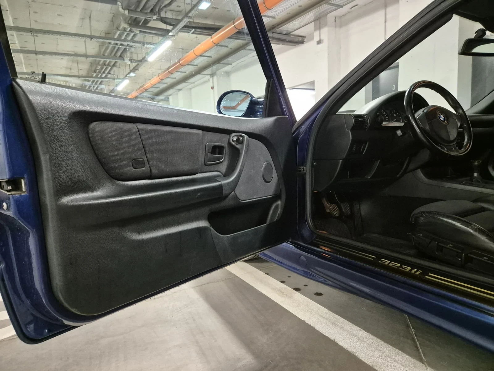 BMW 323 M Pack, снимка 15 - Автомобили и джипове - 55075457