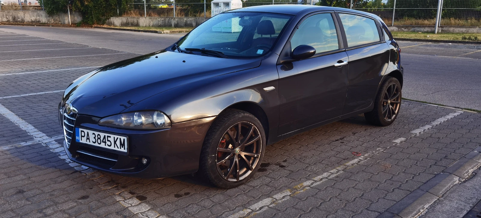 Alfa Romeo 147 1.9 jtd, снимка 10 - Автомобили и джипове - 55430798