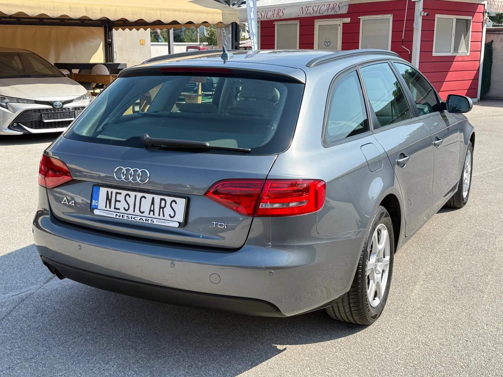 Audi A4 2.0TDI 140к.с. !!!100% РЕАЛНИ КИЛОМЕТРИ!!, снимка 5 - Автомобили и джипове - 55650574
