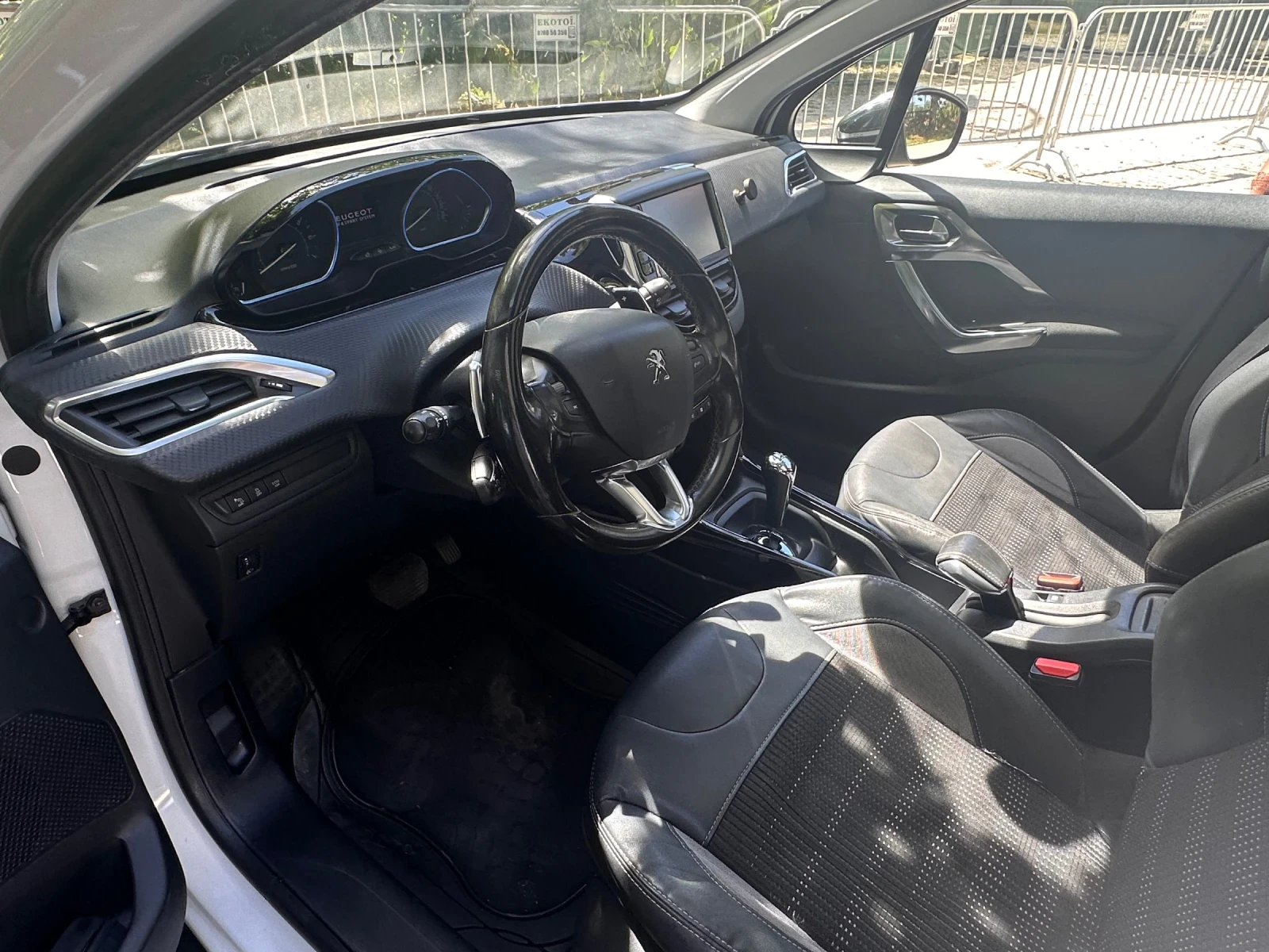 Peugeot 2008, снимка 10 - Автомобили и джипове - 55738907