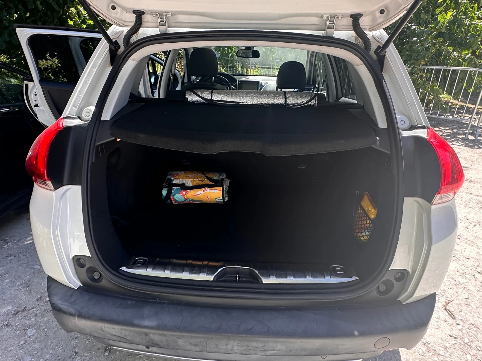 Peugeot 2008, снимка 12 - Автомобили и джипове - 55738907
