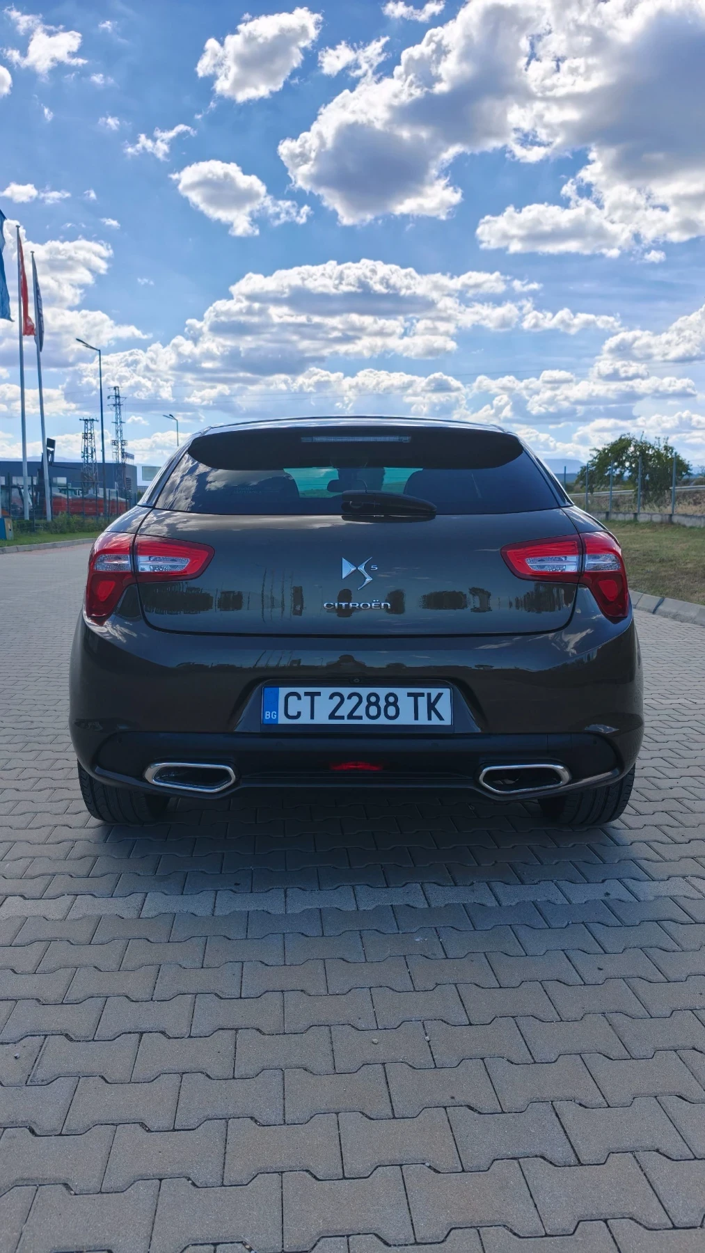 DS DS 5, снимка 3 - Автомобили и джипове - 55954922